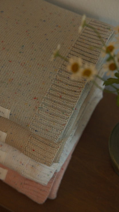 Sprinkle Knit Blanket